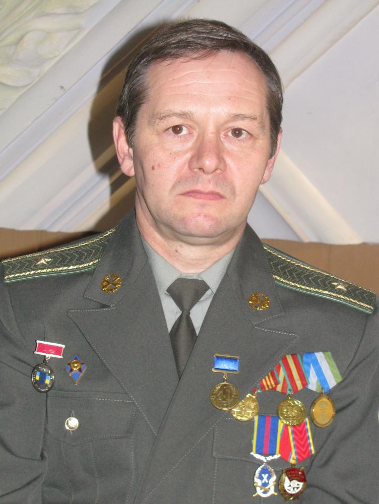 Алмаєв Віктор Іванович